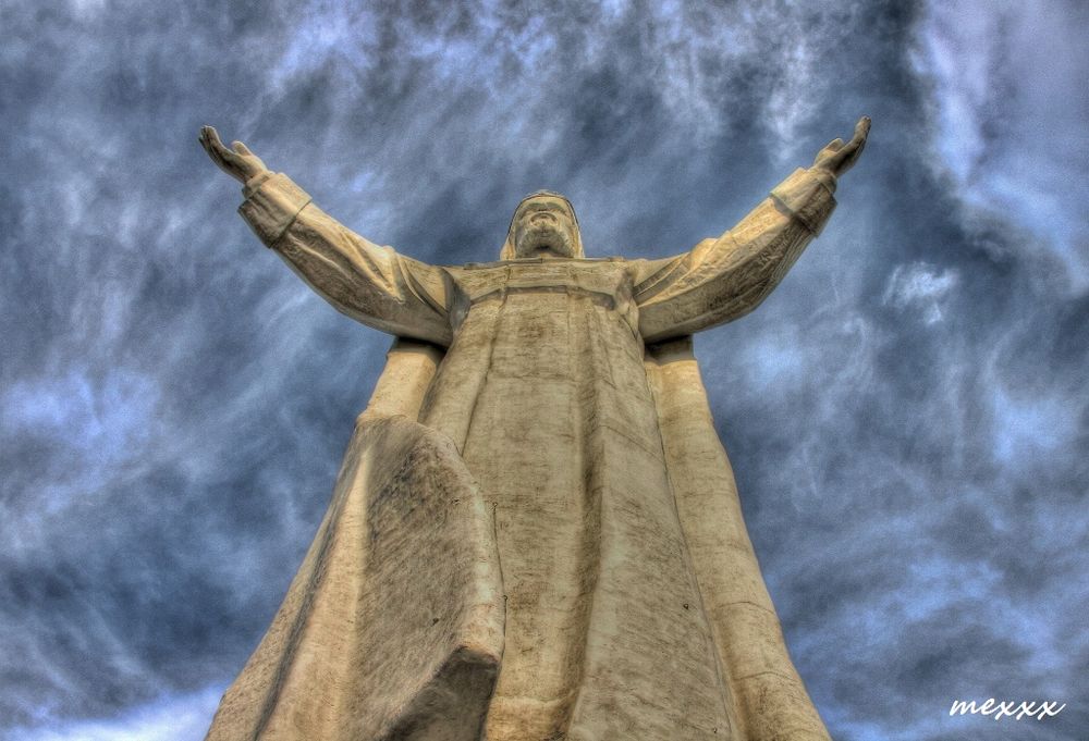 Schwiebus - Christus König Statue (36m)