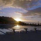 Schwimmbad am Morgen