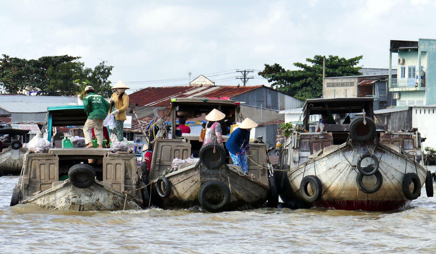 ...schwimmende Geschäfte... Foto & Bild | asia, vietnam, southeast asia