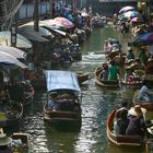 Schwimmender Markt bei Bangkok