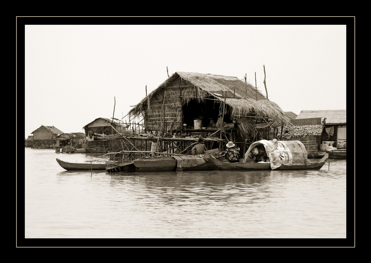 schwimmendes Dorf im Tonle Sap