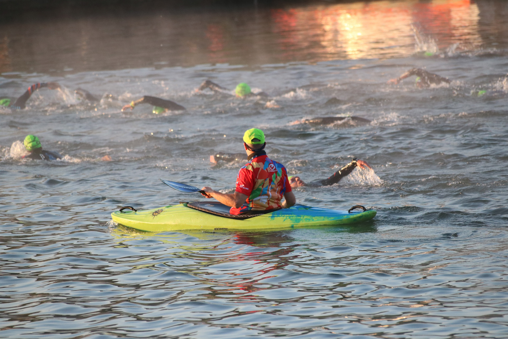 Schwimmstart beim Datev Challenge Triathlon Roth