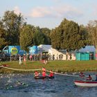 Schwimmstart des Datev Challenge Triathlon am Main-Donau-Kanal bei Heuberg/Hilpoltstein