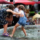 Schwingen im Brunnen