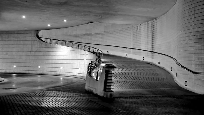 Schwungvolle Auffahrt