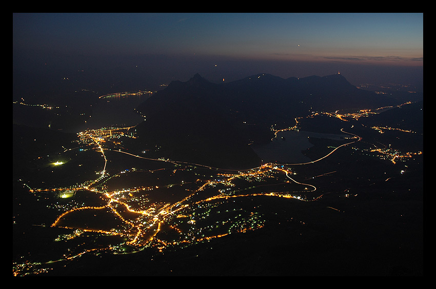 Schwyz (SZ) am Abend (Blick vom Großen Mythen)