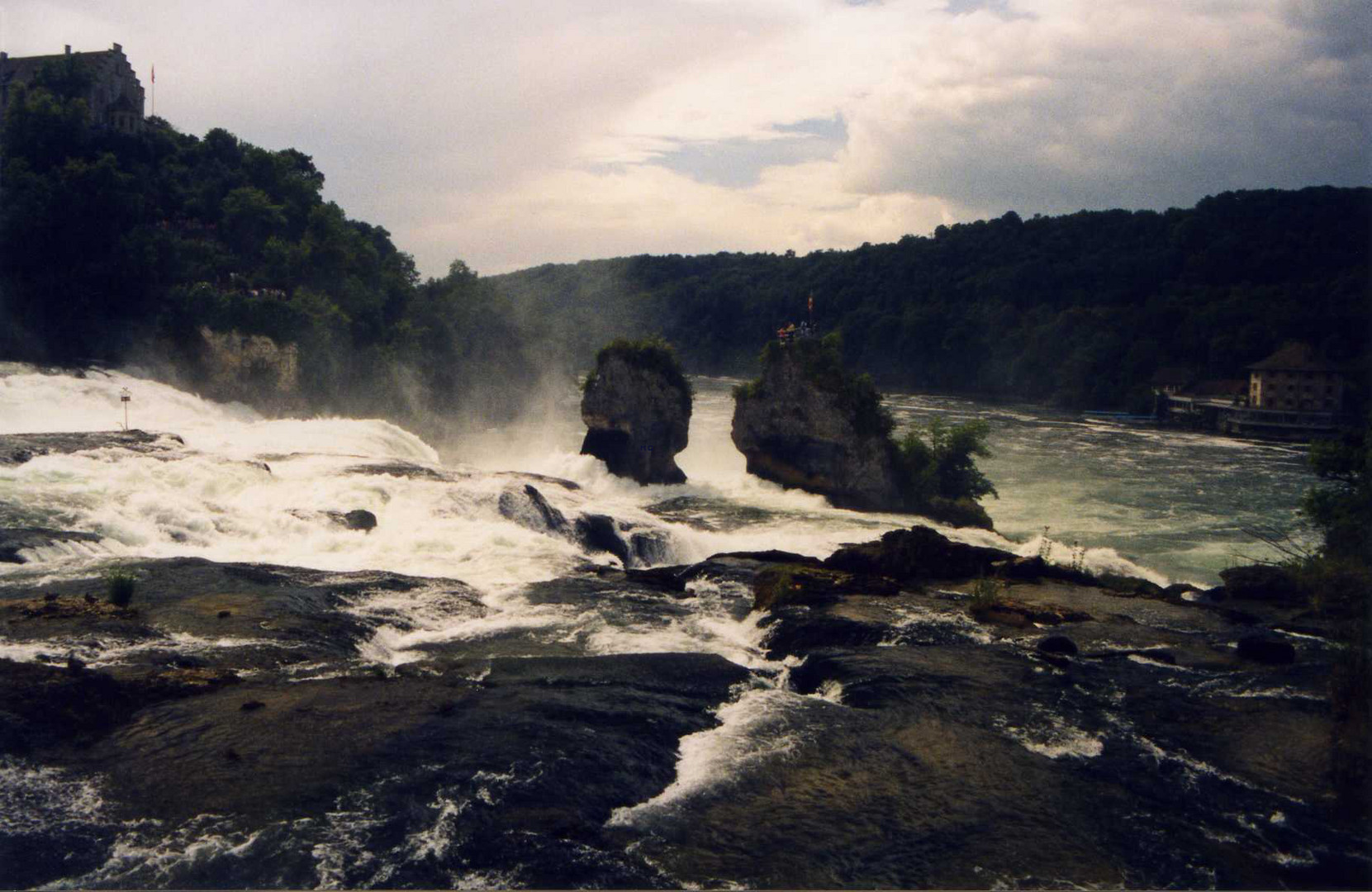 Sciaffusa - Neuhausen am Rheinfall ( da Catturando ricordi)