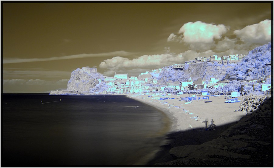 Scilla (Calabria)-Infrared