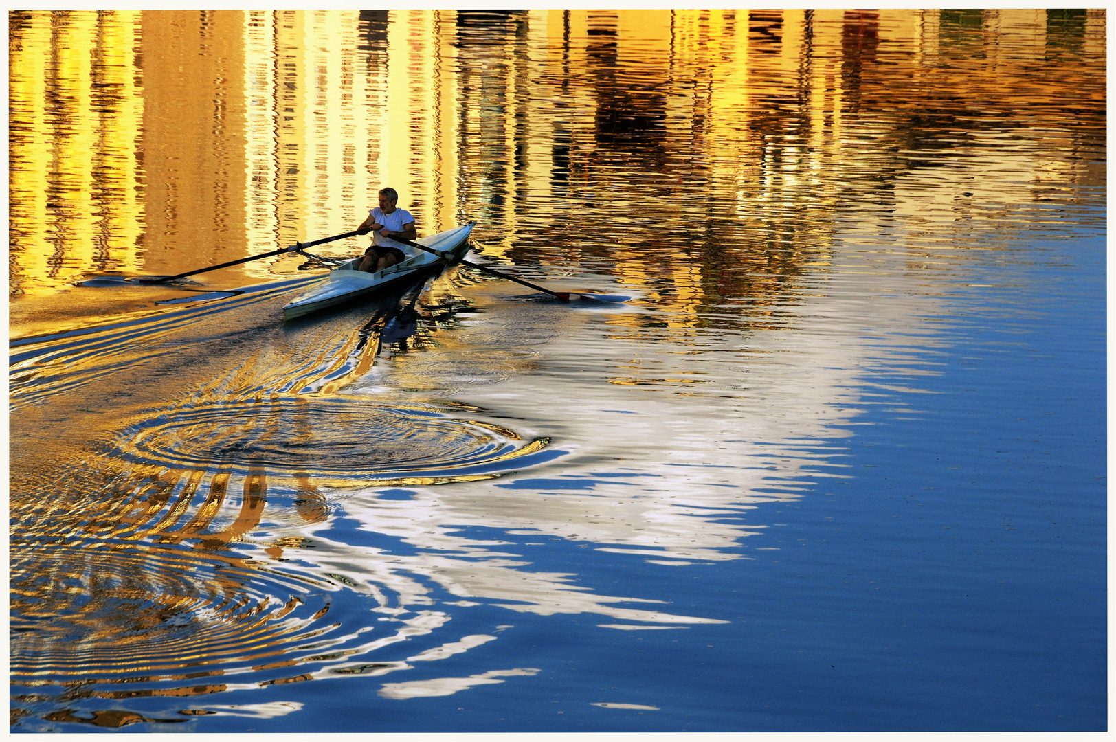 scivolando dolcemente.....sull' Arno