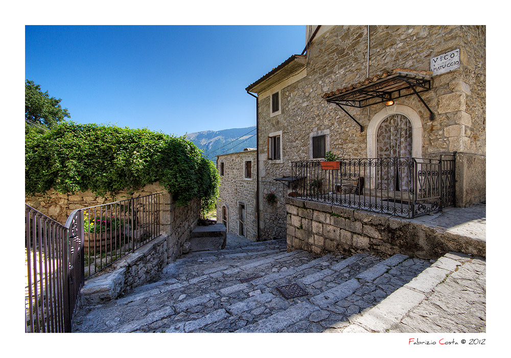 Scorcio di Roccacaramanico - Agosto 2012