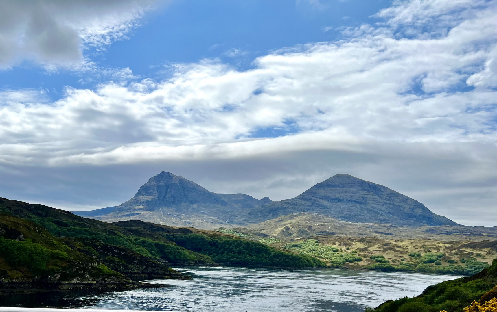 Scotland on the road - adventure and beautiful nature