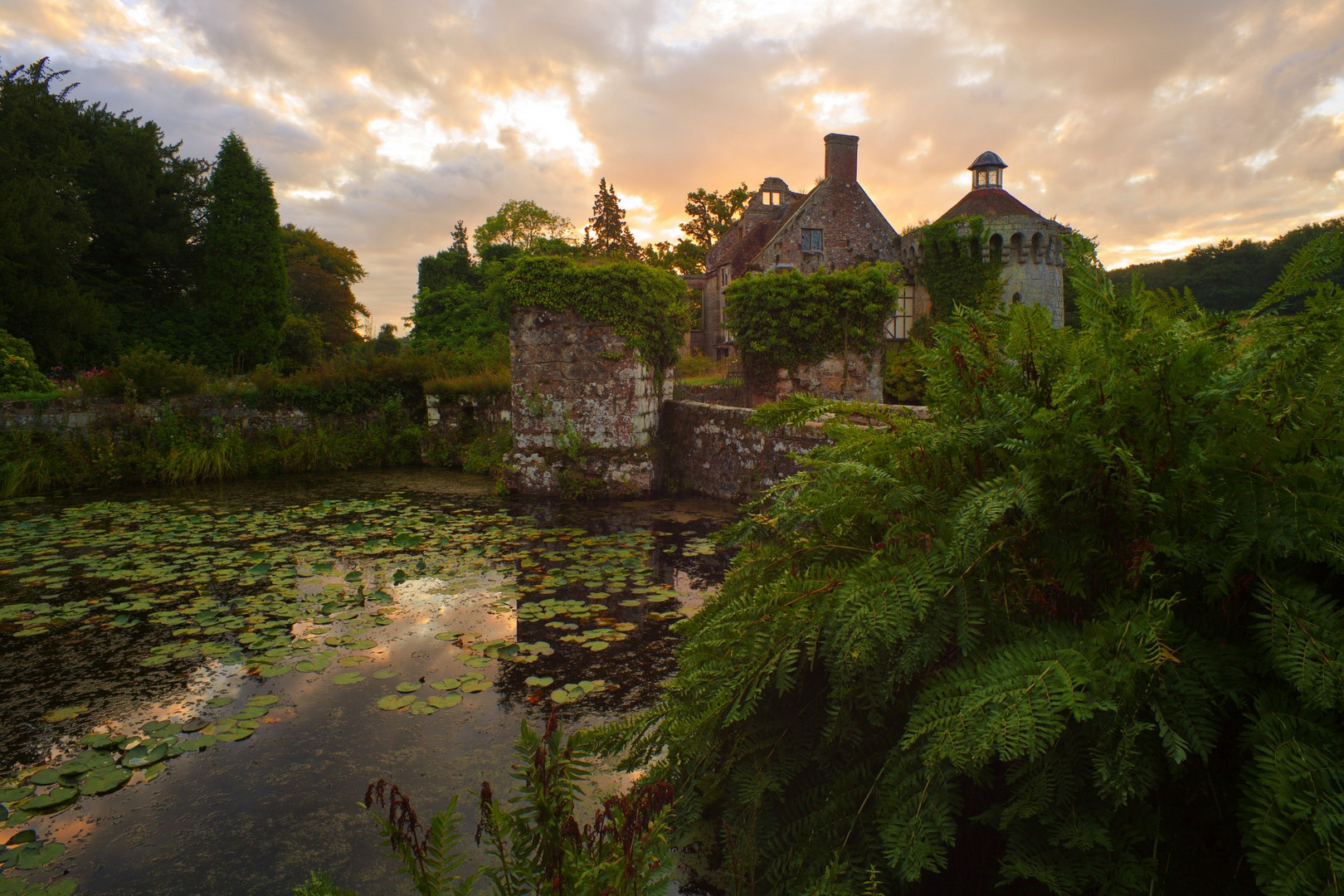 Scotney Castle