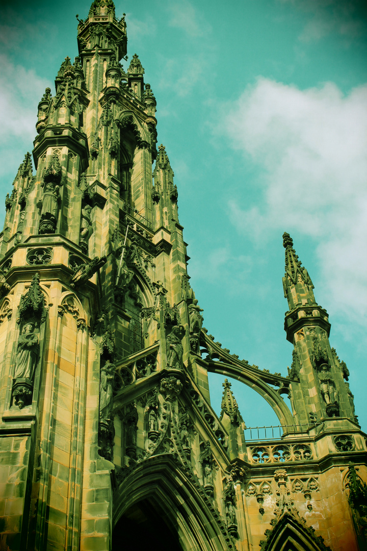 Scott Monument