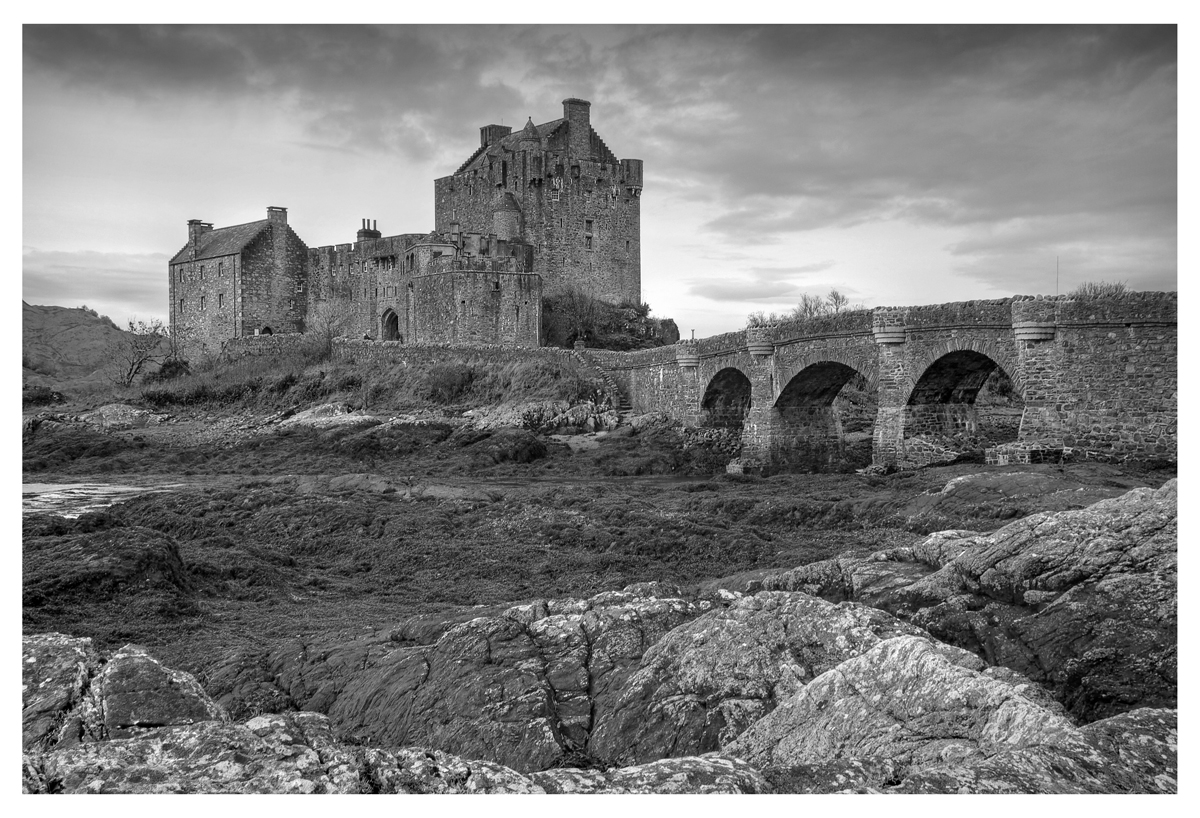 Scottish Icon (mono)