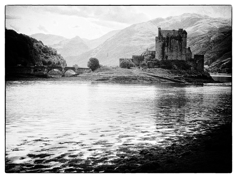 scottish view - eilean donan castle