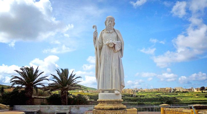Sculpture à TA'PINU  Gozo Malte