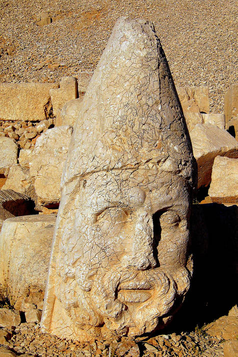 Sculpture on Mt. Nemrut :.: Steinkopf auf dem Nemrud