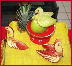 SCULPTURES SUR FRUITS