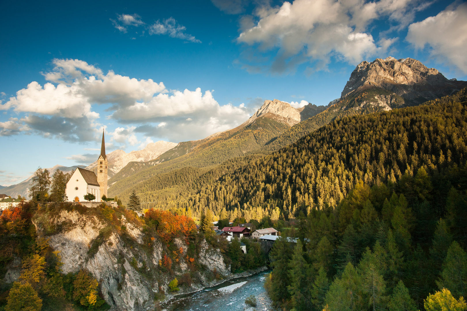 Scuol mit Inn