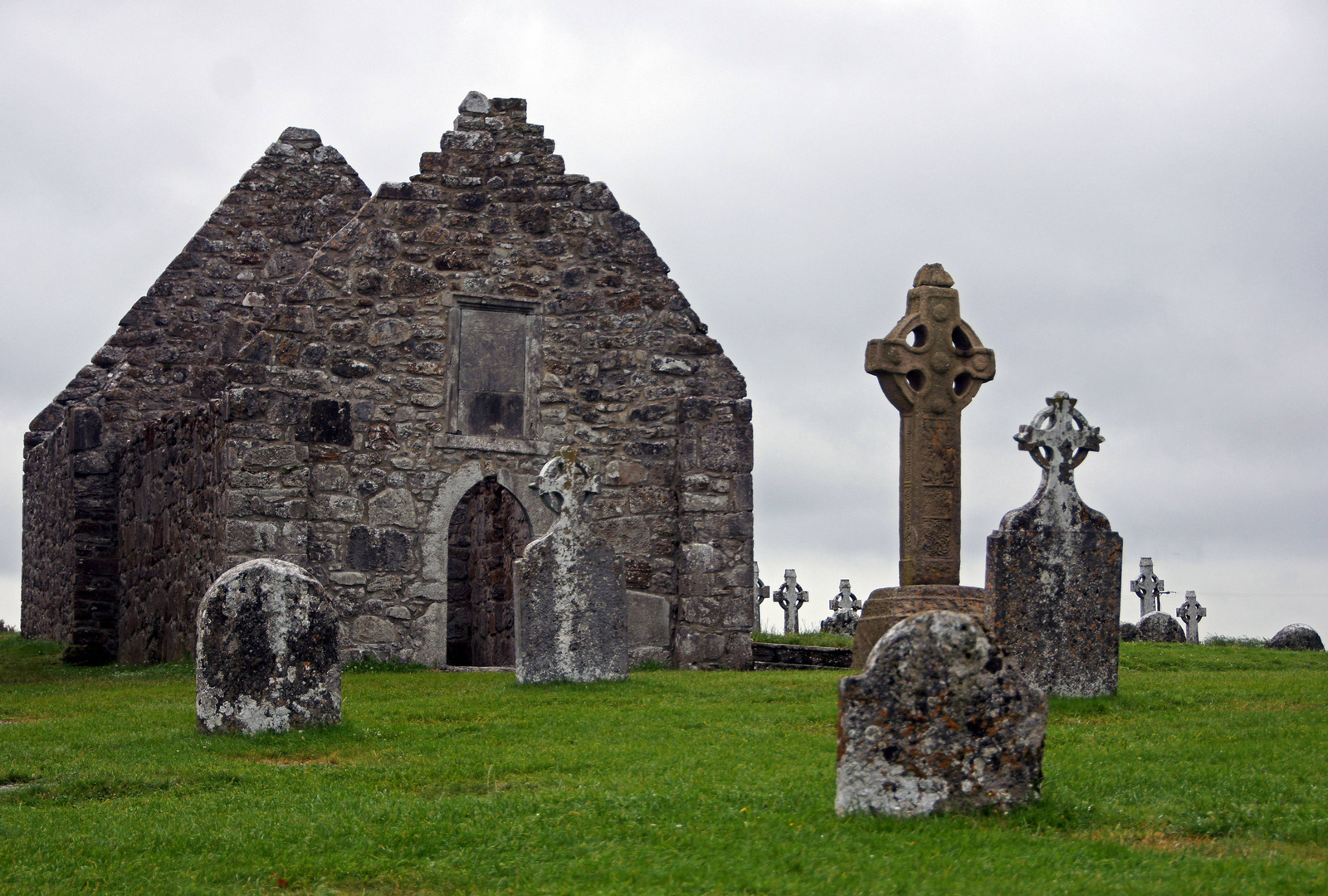 Scuplture Cross