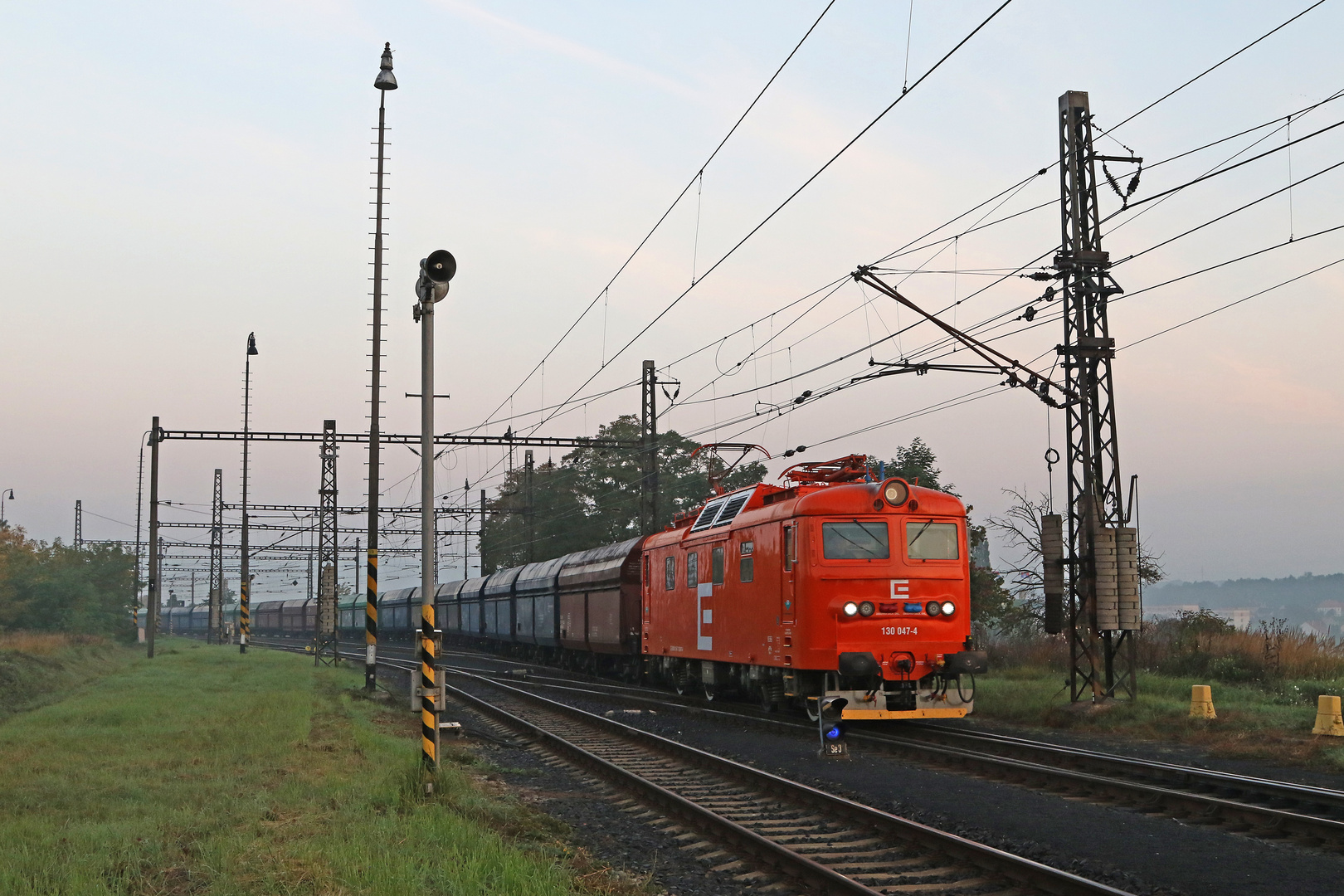 SD Kohlebahn vor Sonnenaufgang