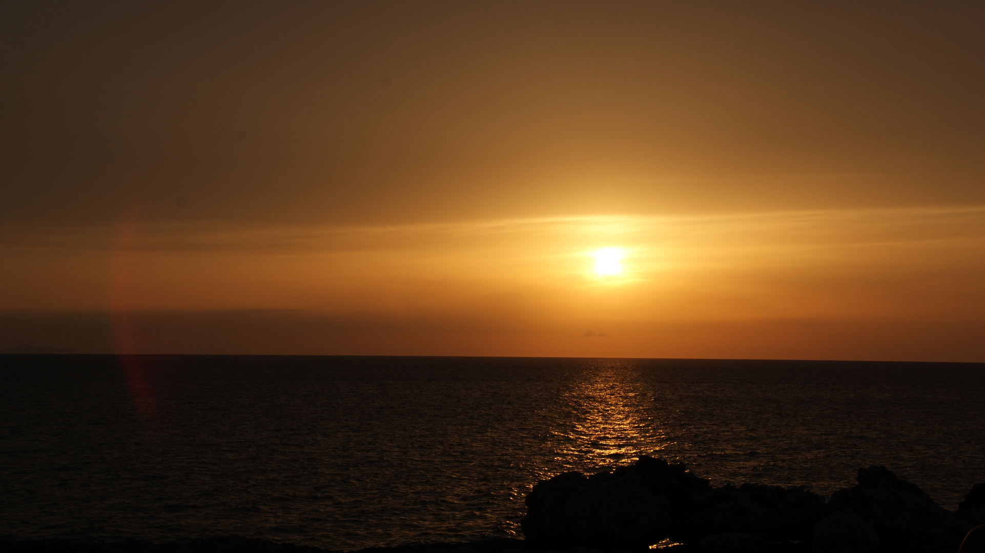 se esconde el sol en menorca