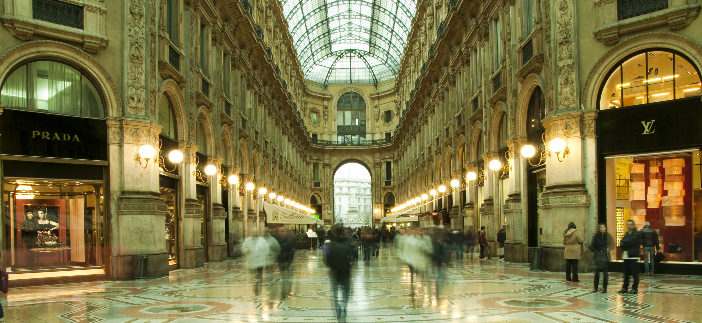 Se l'hai da tirà via il tuo posto è in Galleria