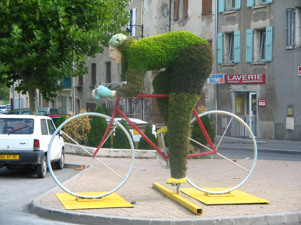 se non pedalo via, qui metto le radici.....