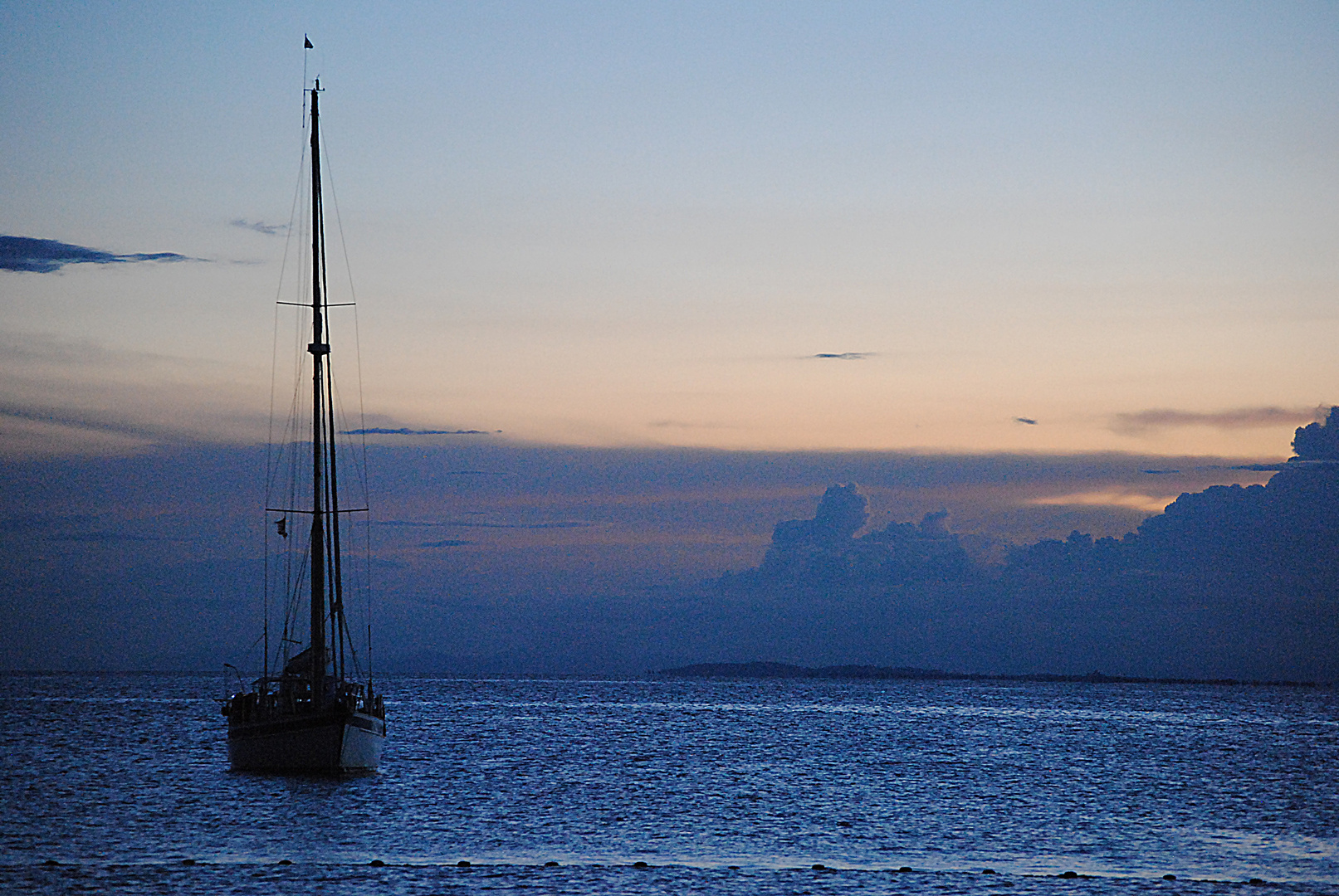 sea &#8203;&#8203;of &#8203;&#8203;Sardinia