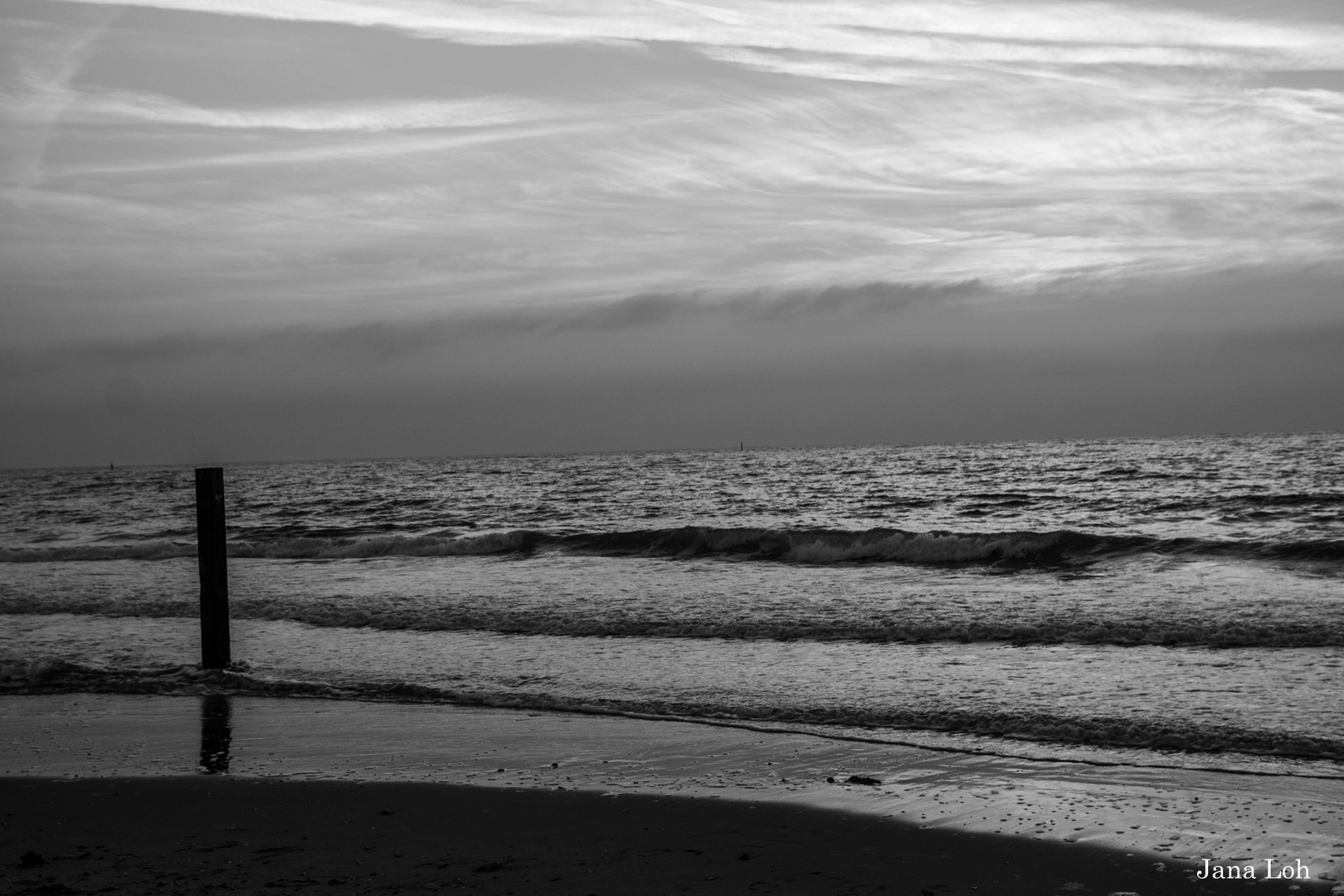 Sea, black&white