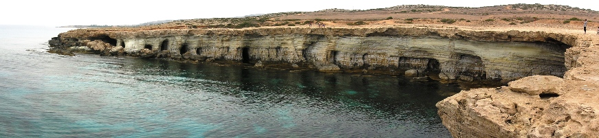 Sea Caves beim Kap Greco