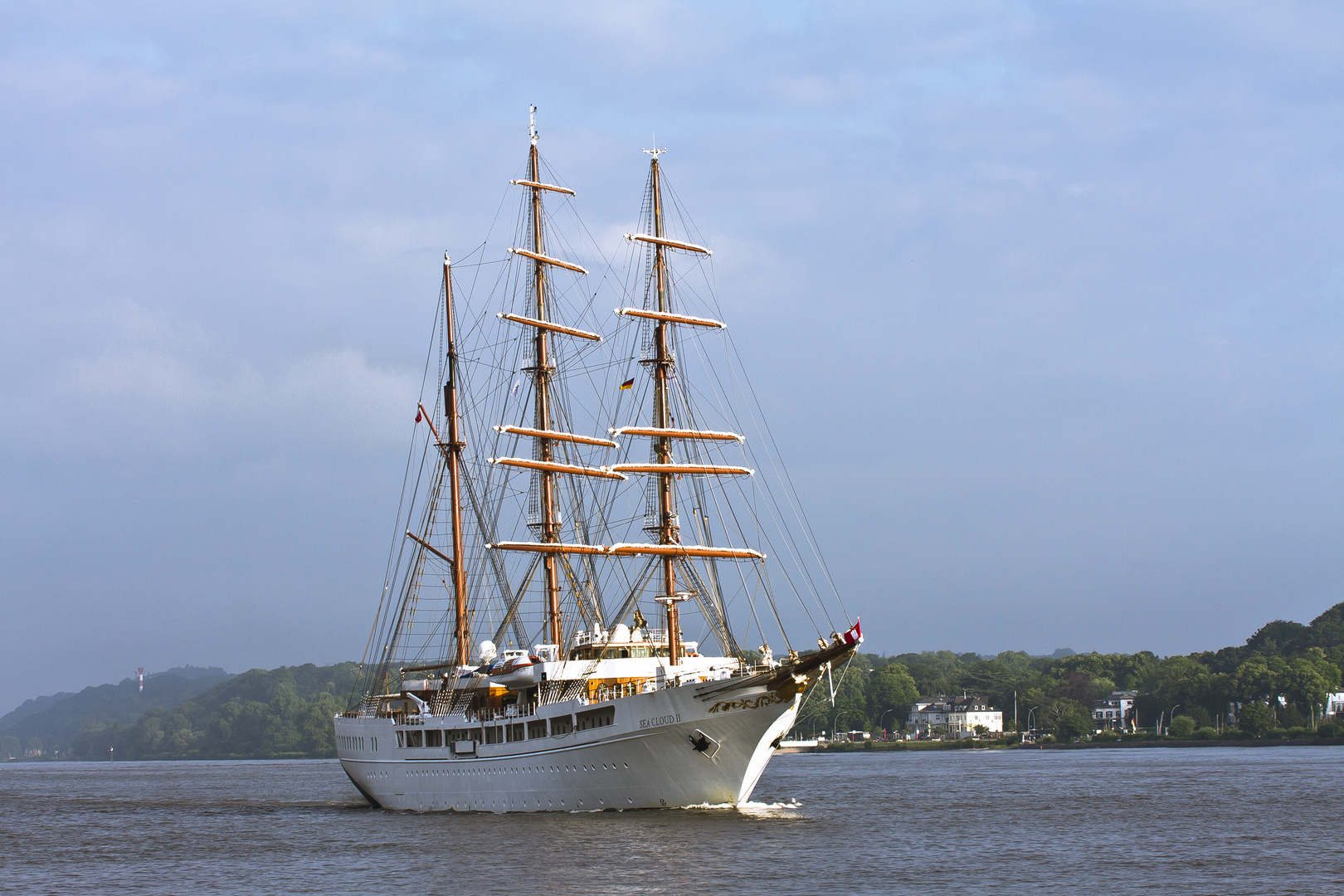 SEA CLOUD II | einlaufend Hamburg