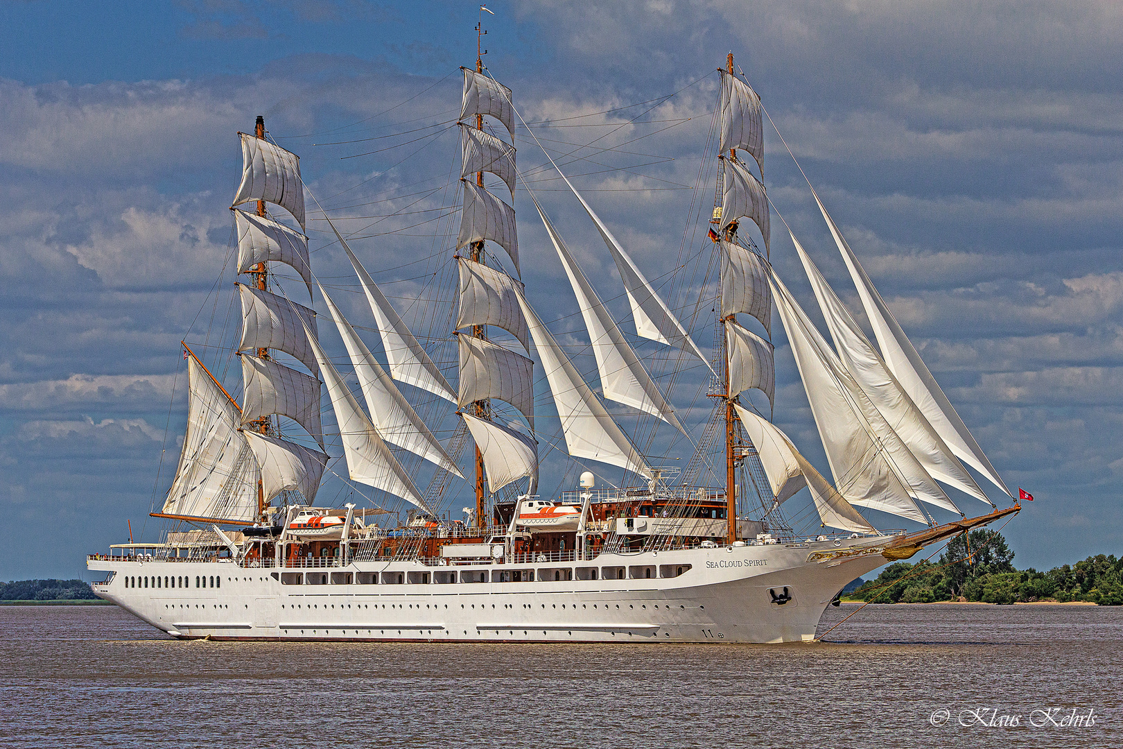 Sea Cloud Spirit - 16062203