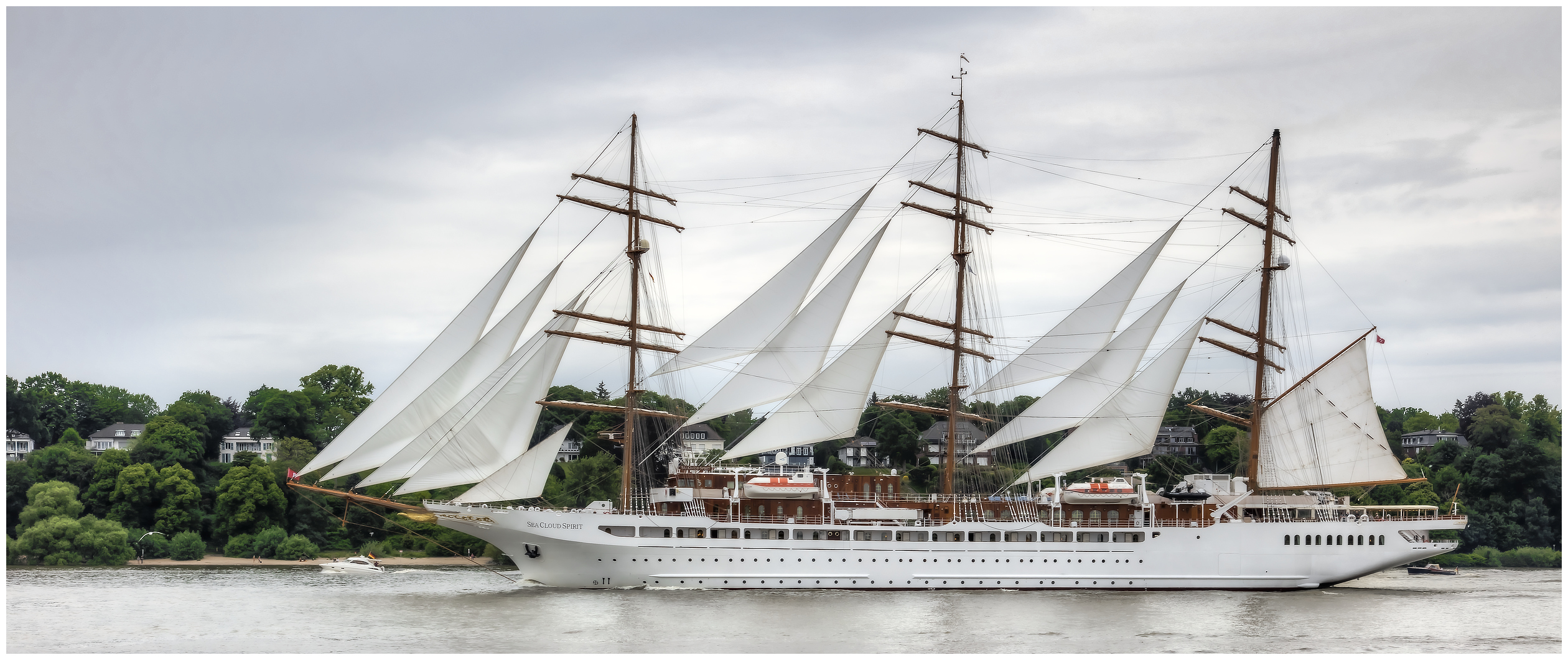 Sea Cloud Spirit