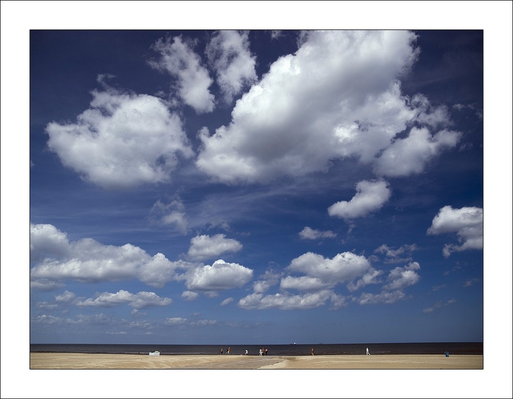 sea , clouds and sand