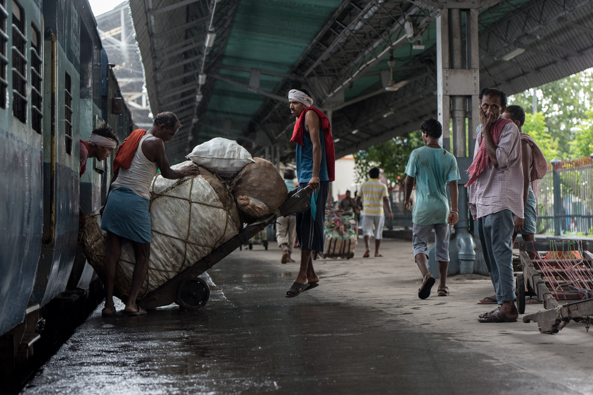 Sealdah Train Station