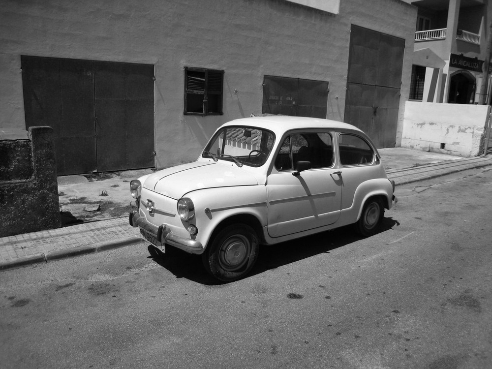 Seat 600 in Cala Ratjada, Mallorca