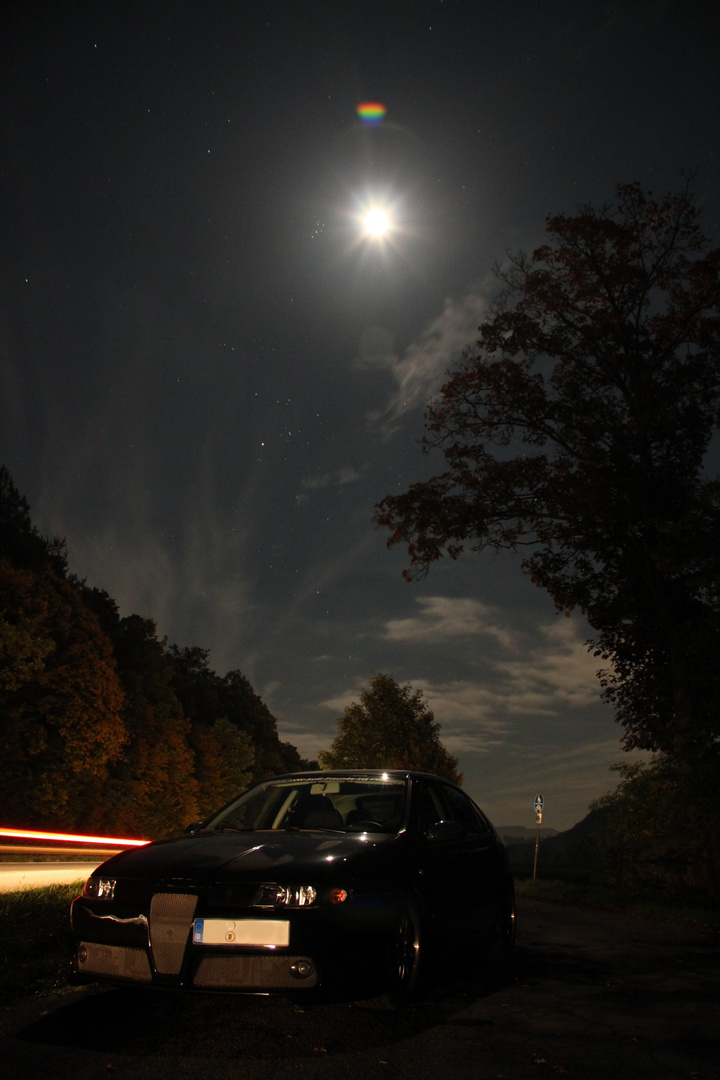 Seat Leon bei Nacht