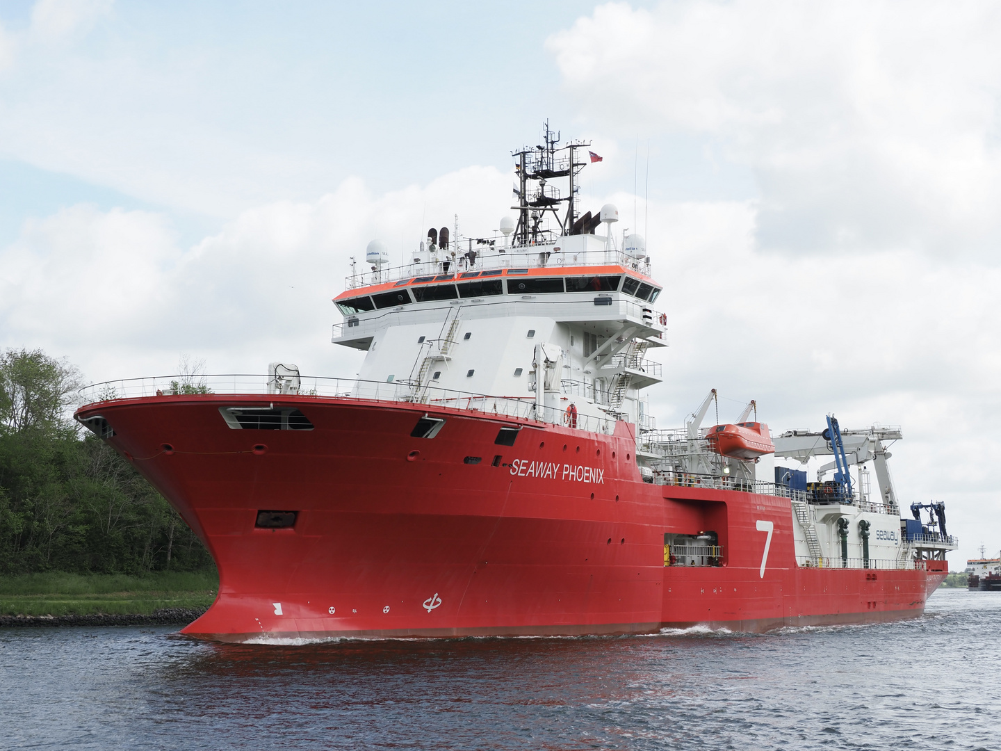 SEAWAY PHOENIX auf dem NOK