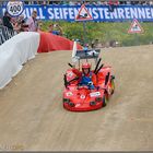 « Sebastian Vettel beim Red Bull Seiefenkistenrennen 2013 »