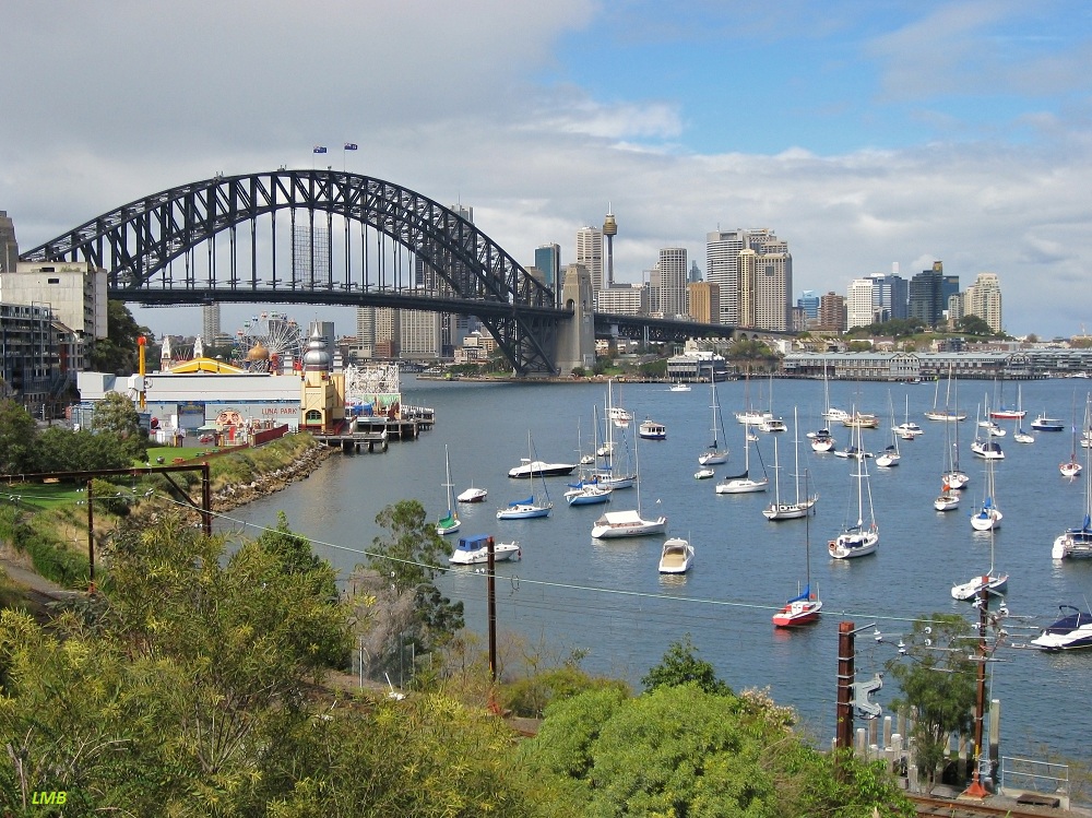 See harbour bridge from north