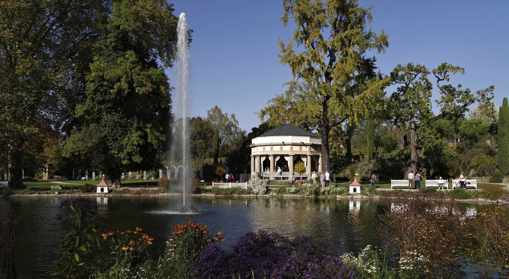 See im Park -  Schloss Ludwigsburg,