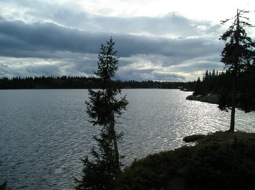 See von Sjusjoen (Lillehammer-Norwegen)