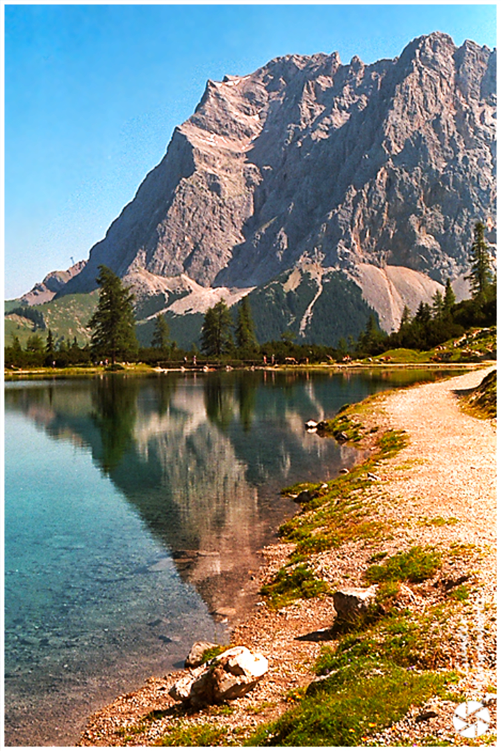 Seebensee mit Zugspitze