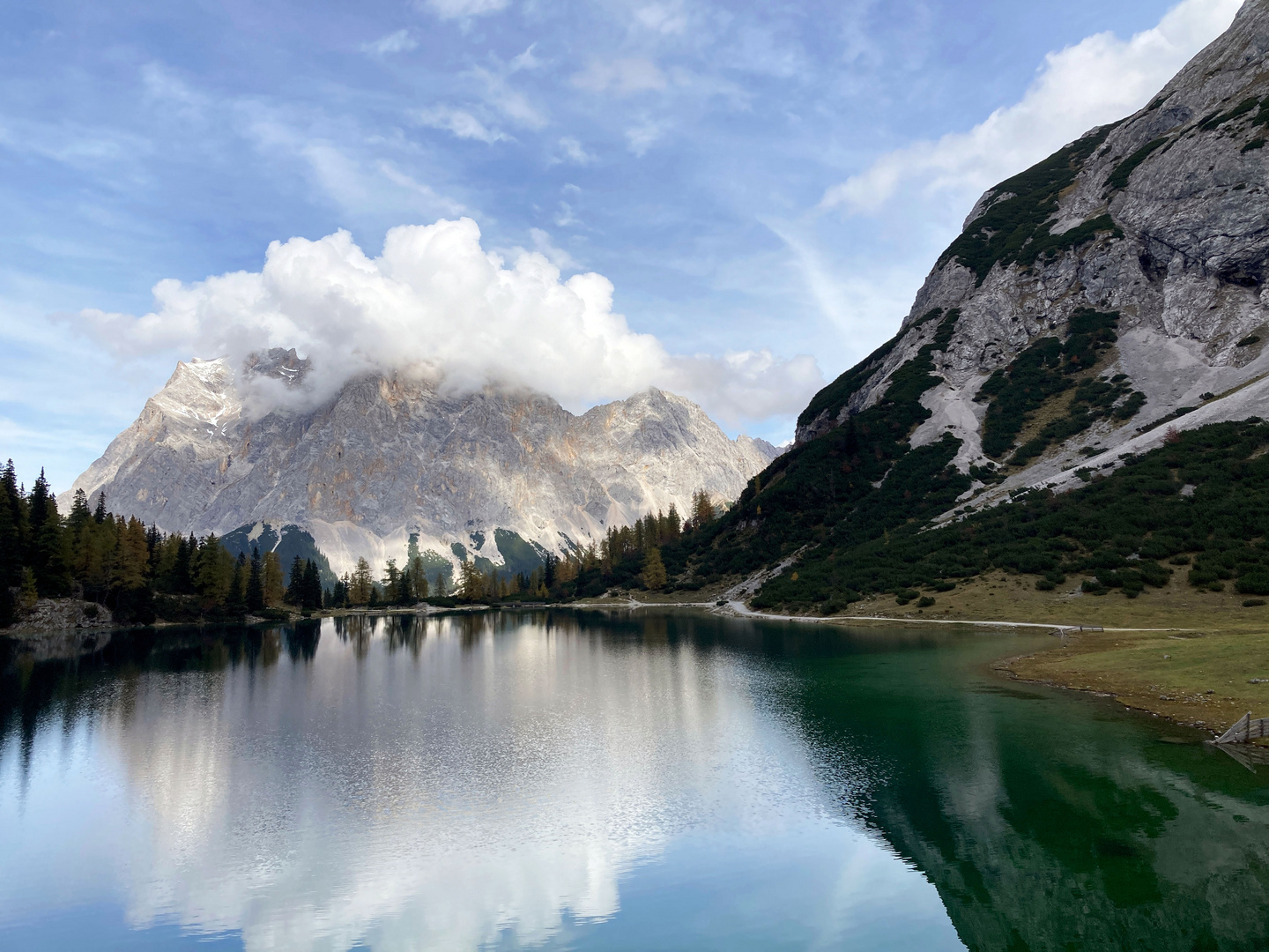 Seebensee und Zugspitzmassiv