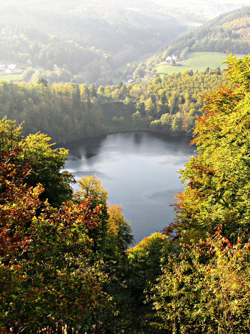 See&Berge&Wald