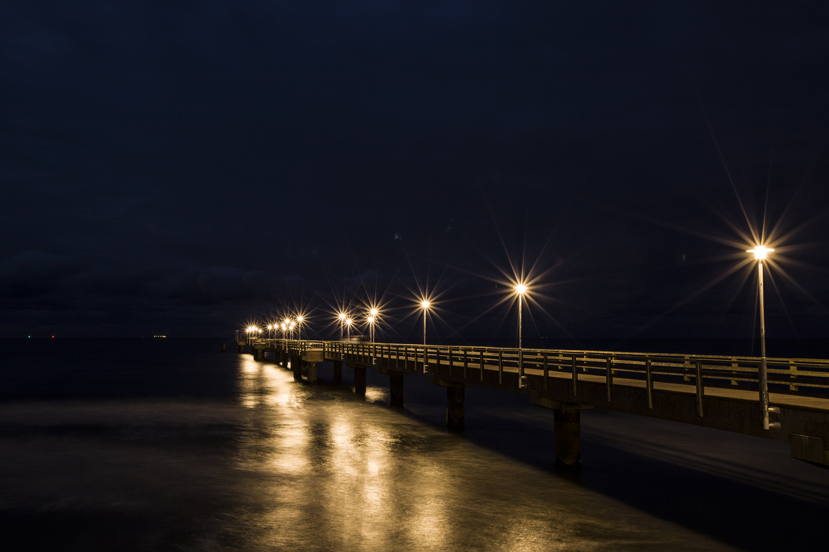 Seebrücke Albeck