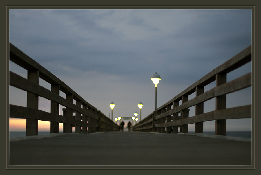 Seebrücke am Abend