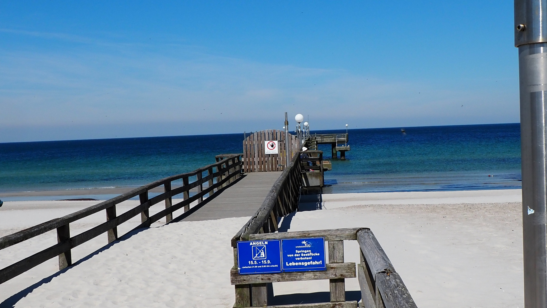 Seebrücke am Strand Rerik,  Ostsee