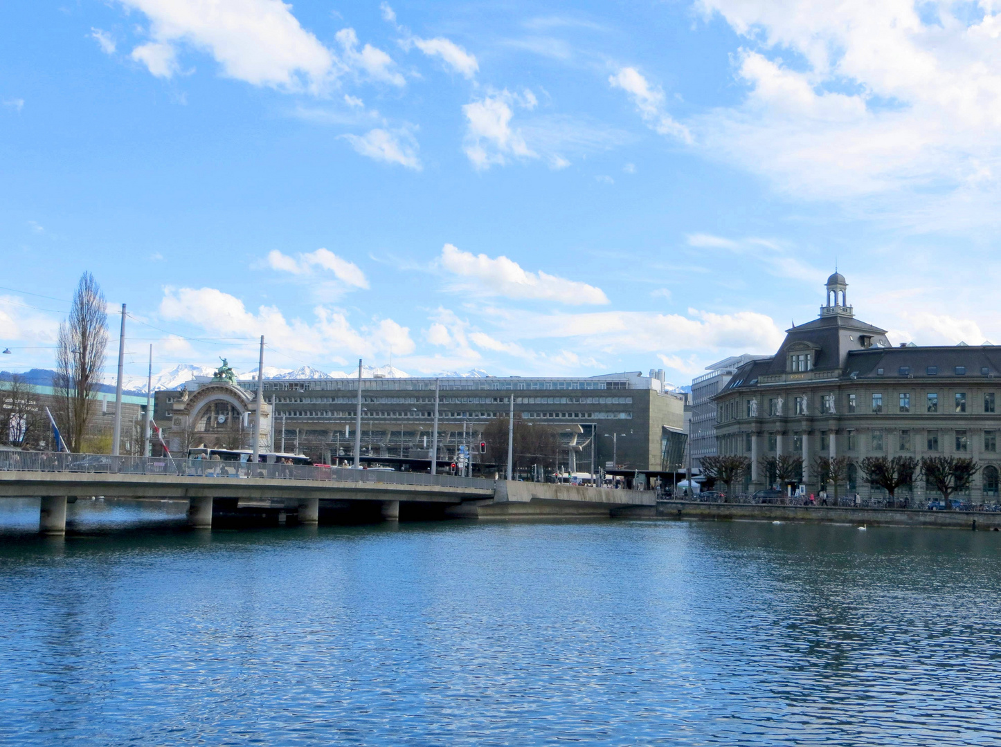 Seebrücke, Bahnhof & Hauptpost